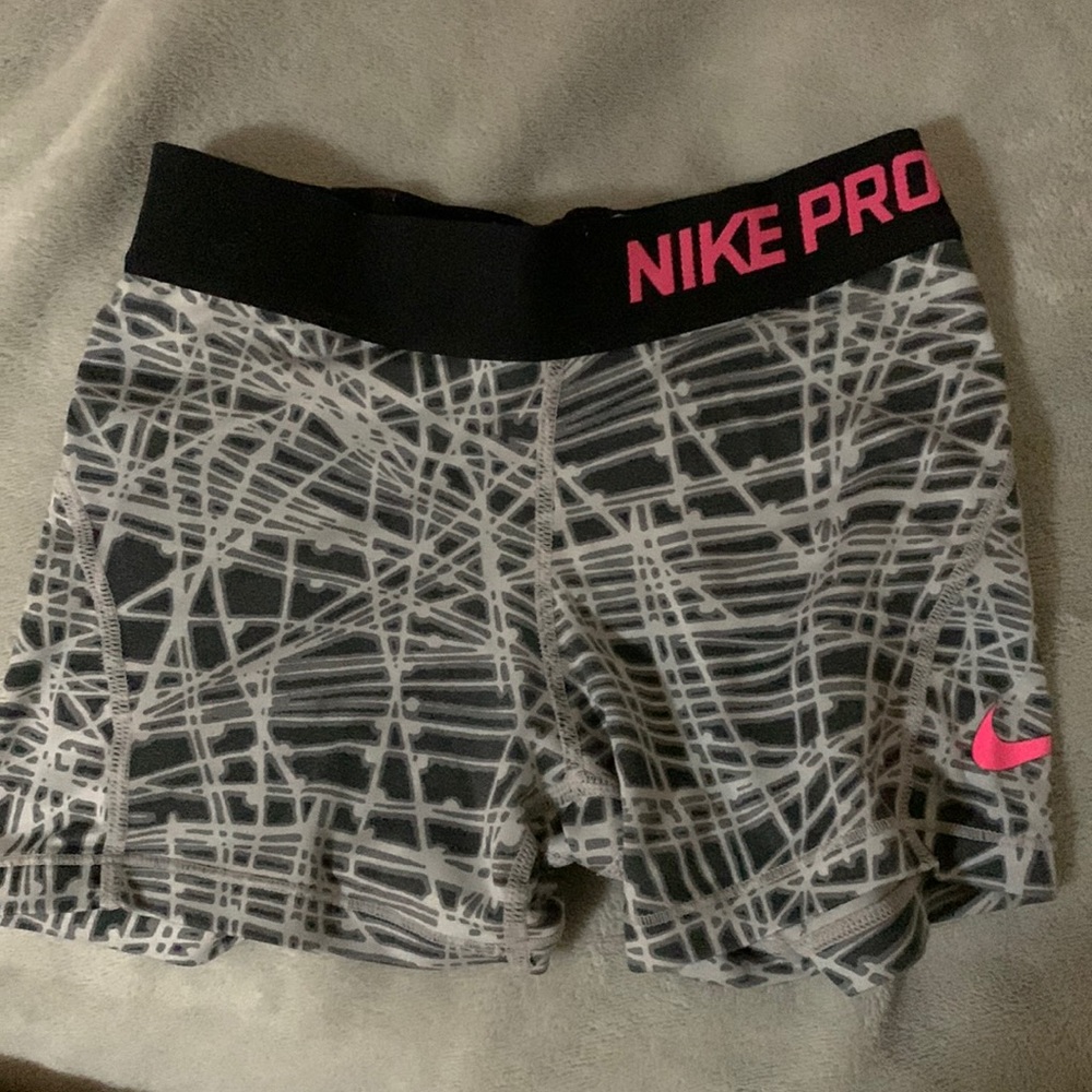 nike pro